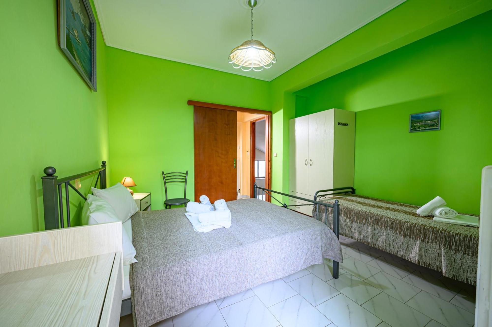 Iliahtida Apartments Ровіес Екстер'єр фото