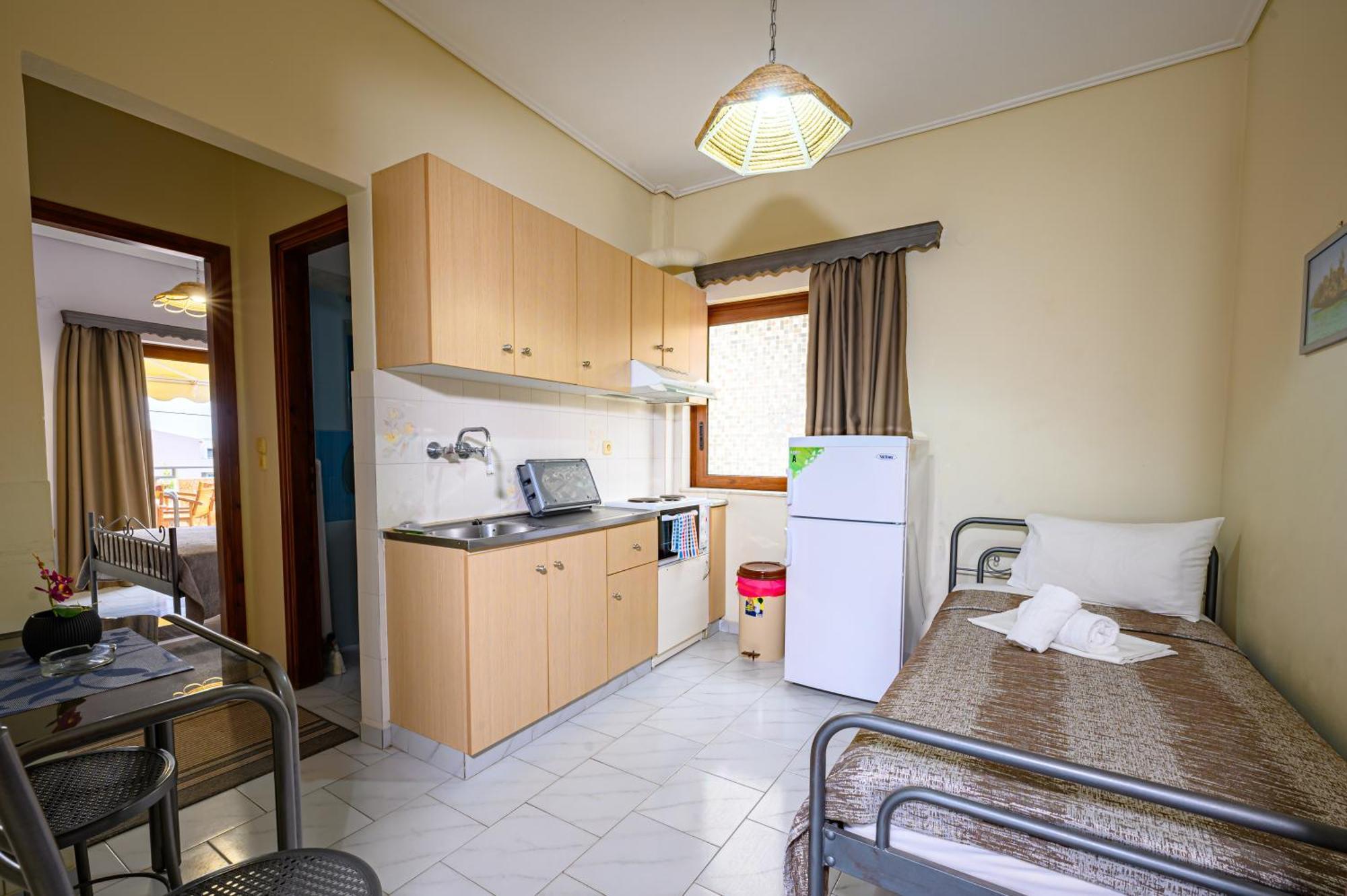 Iliahtida Apartments Ровіес Екстер'єр фото