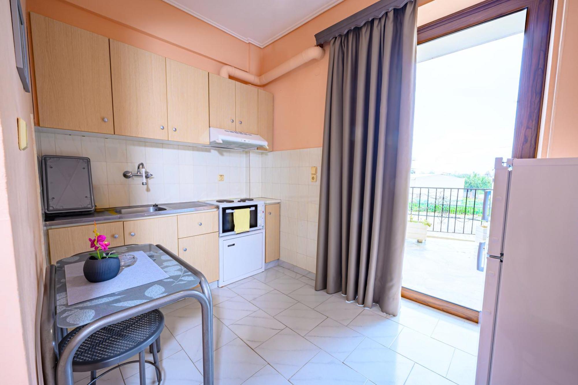 Iliahtida Apartments Ровіес Екстер'єр фото
