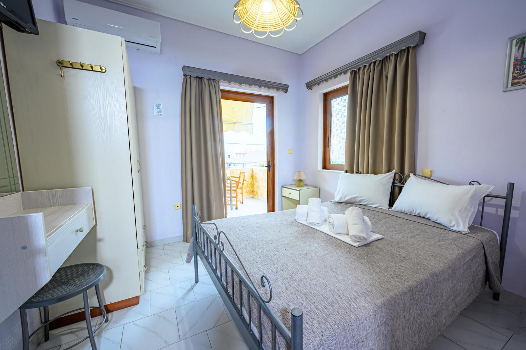 Iliahtida Apartments Ровіес Екстер'єр фото