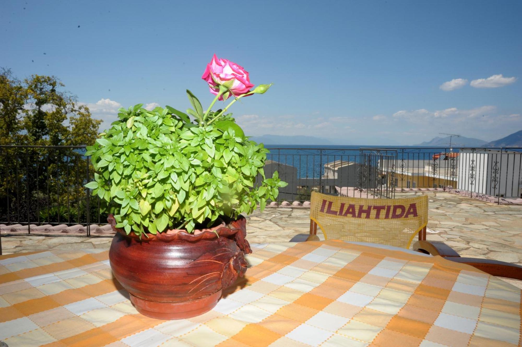 Iliahtida Apartments Ровіес Номер фото