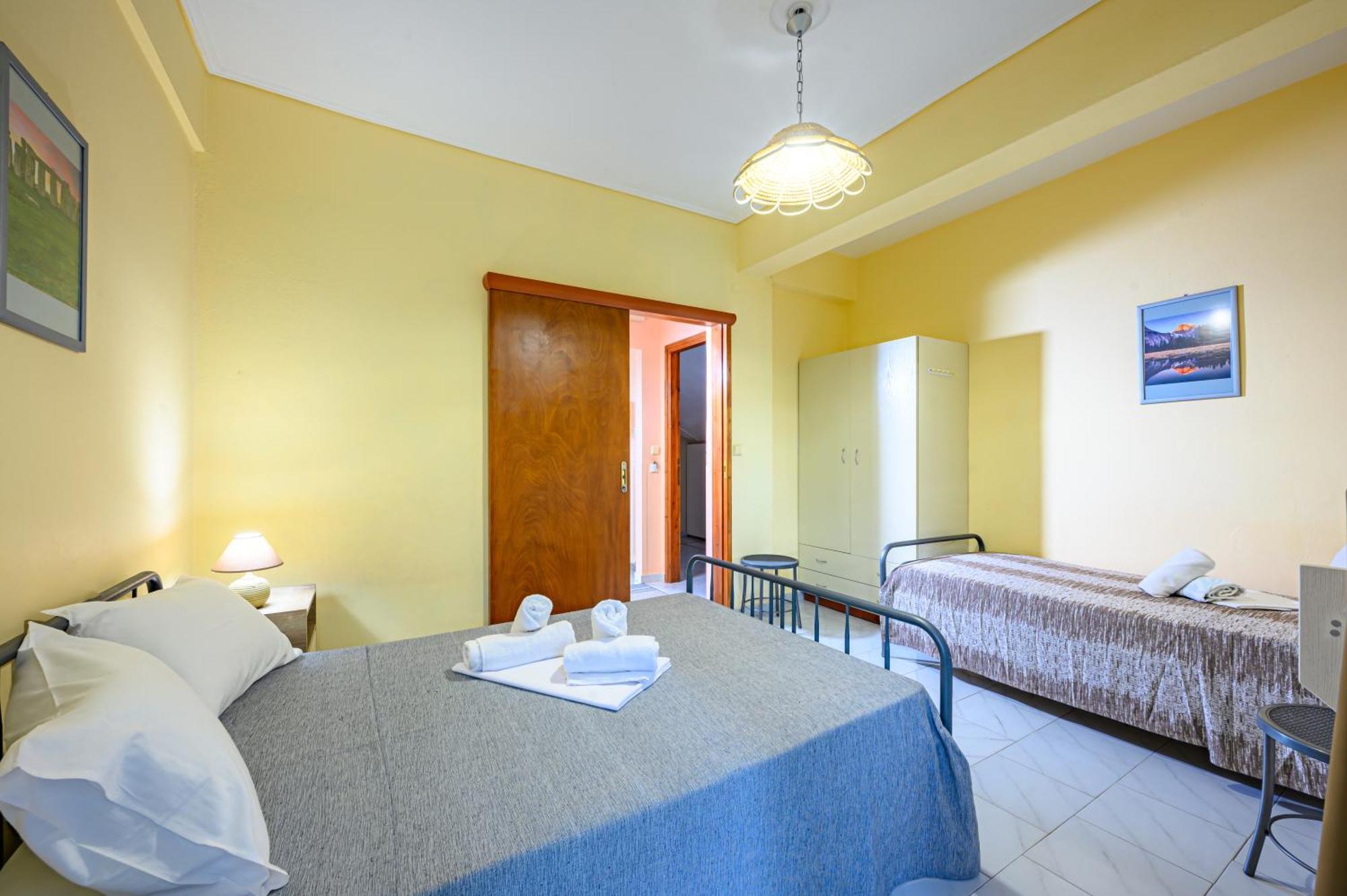 Iliahtida Apartments Ровіес Екстер'єр фото