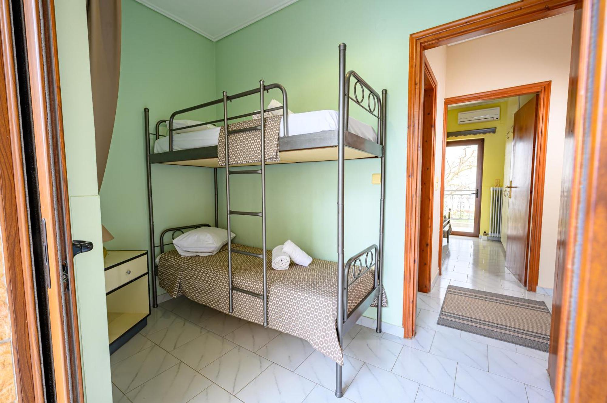 Iliahtida Apartments Ровіес Екстер'єр фото
